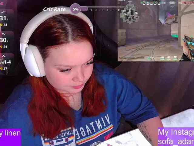 AlinaAdams webcam