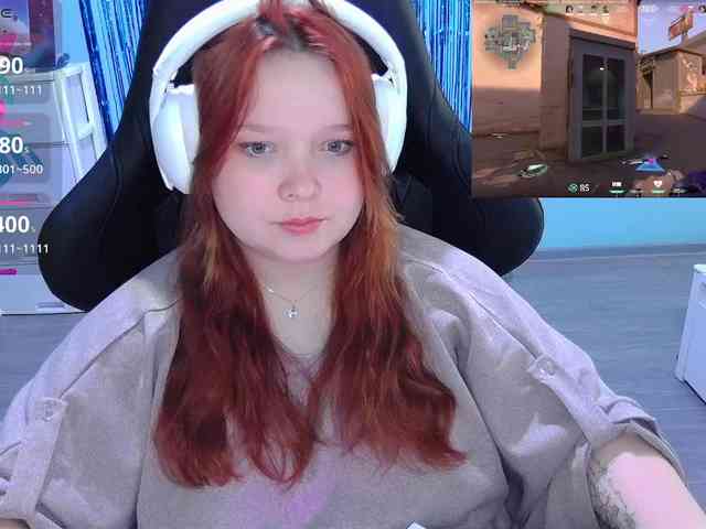 AlinaAdams webcam