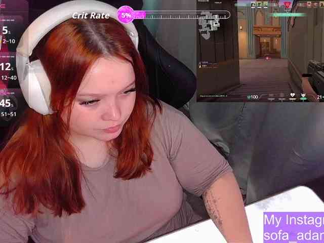 AlinaAdams webcam