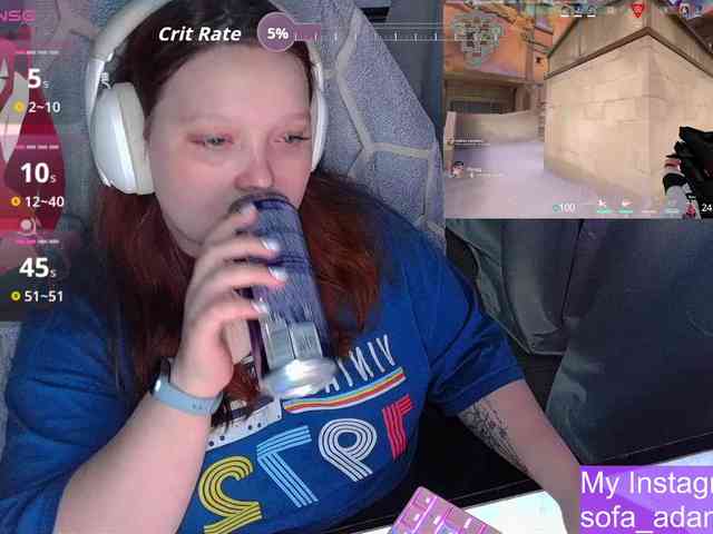 AlinaAdams AlinaAdams