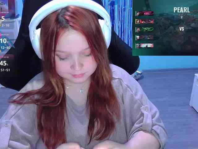 AlinaAdams webcam
