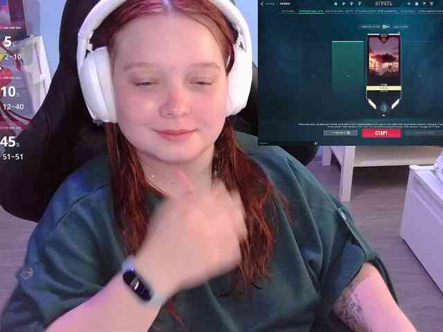 AlinaAdams webcam