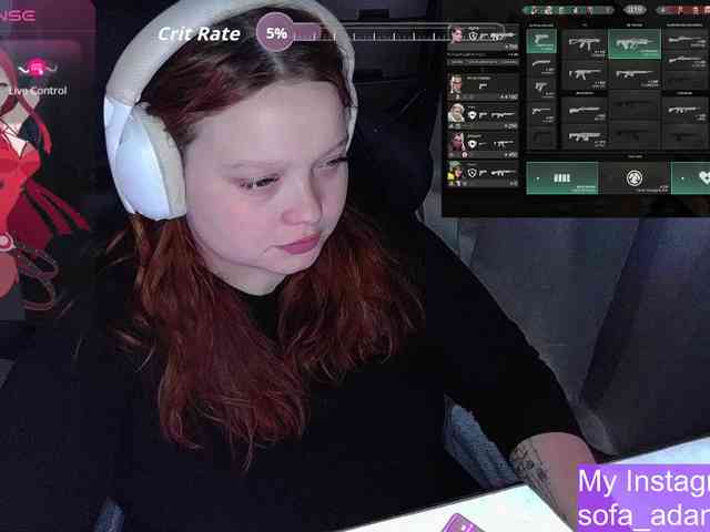 AlinaAdams AlinaAdams