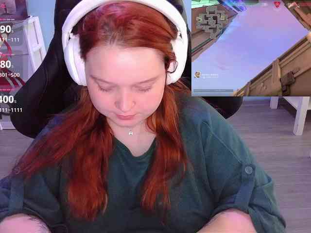 AlinaAdams webcam