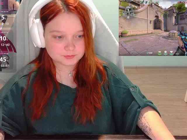 AlinaAdams webcam