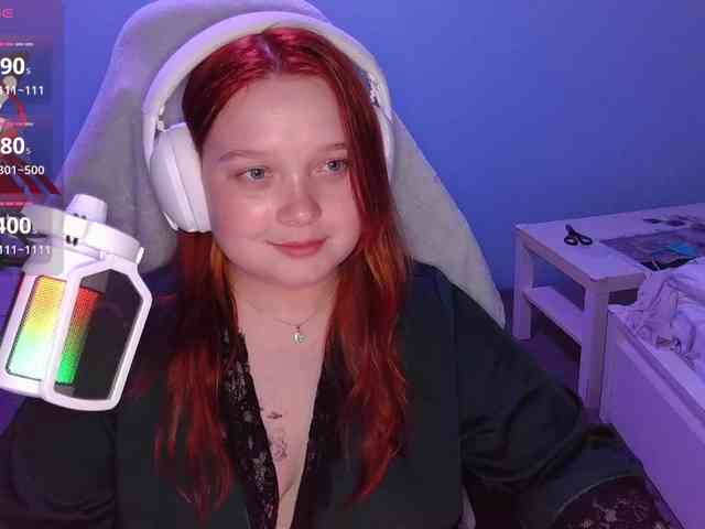 AlinaAdams webcam