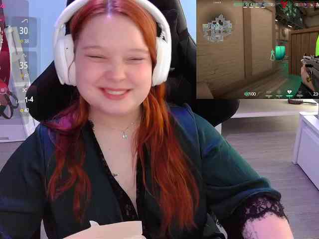 AlinaAdams webcam