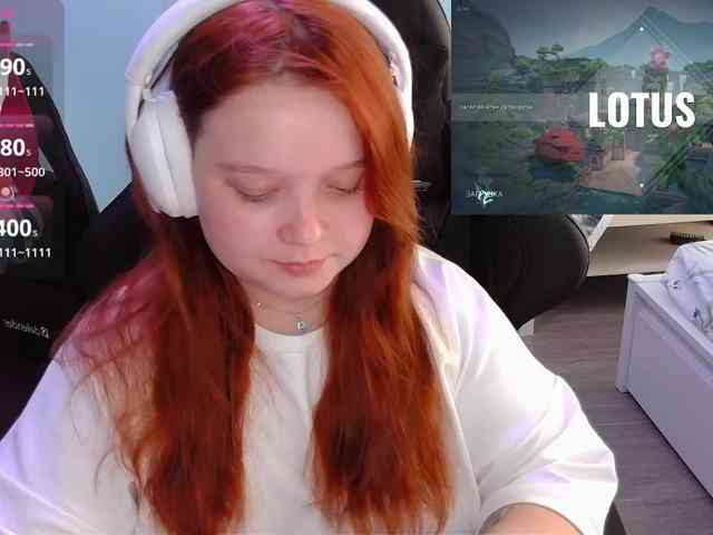 AlinaAdams webcam