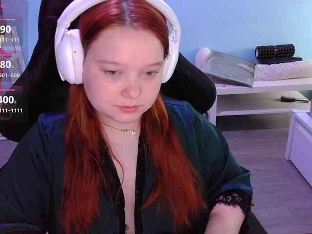 AlinaAdams webcam