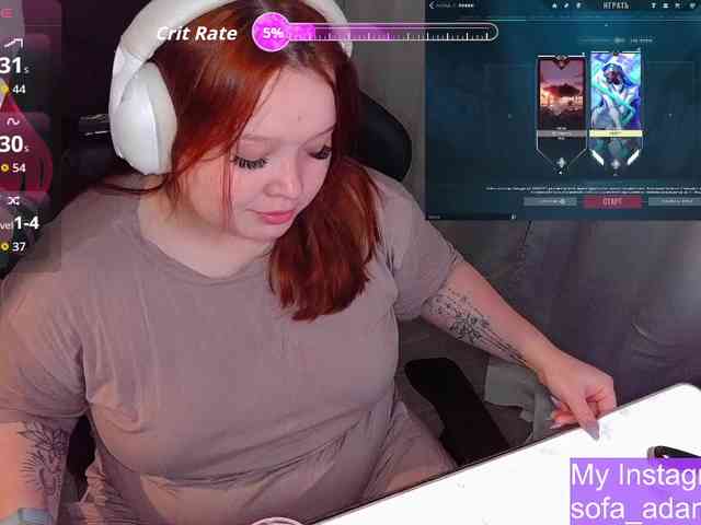 AlinaAdams webcam