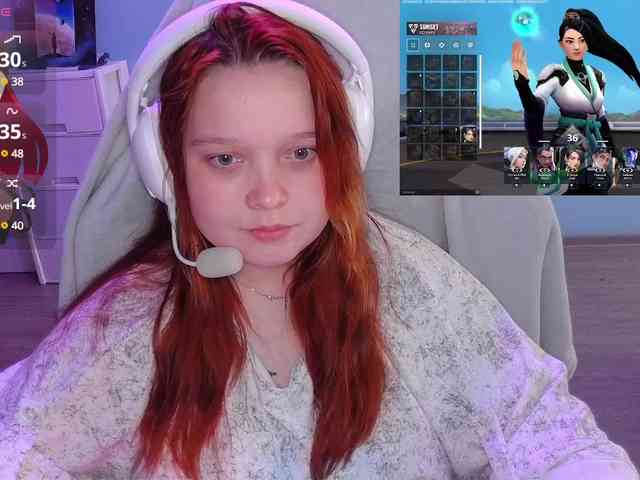 AlinaAdams webcam