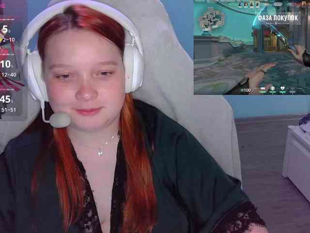 AlinaAdams webcam