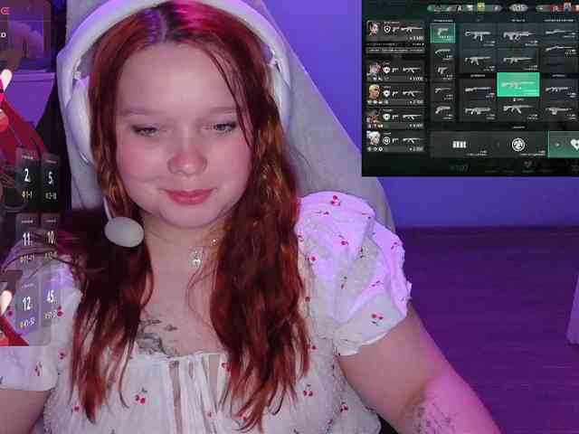 AlinaAdams webcam