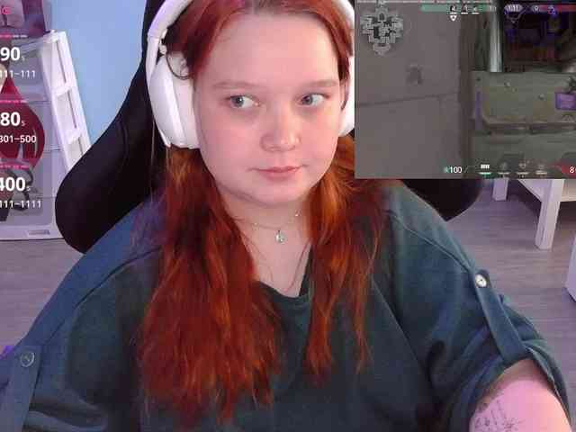 AlinaAdams webcam