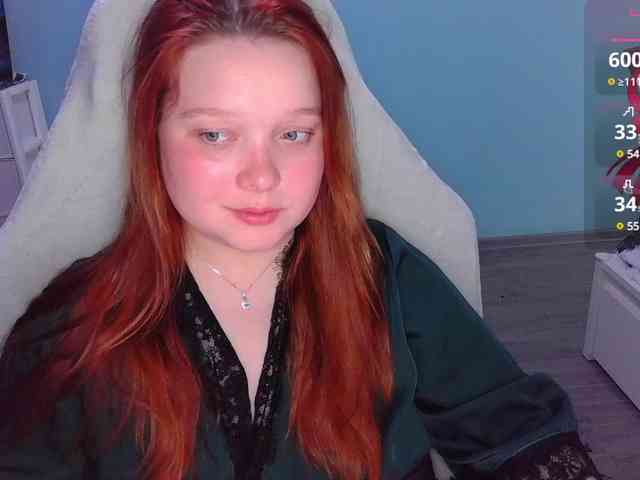 AlinaAdams webcam