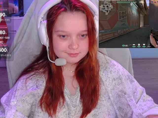 AlinaAdams webcam