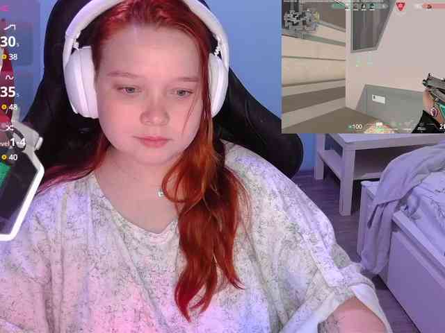 AlinaAdams webcam