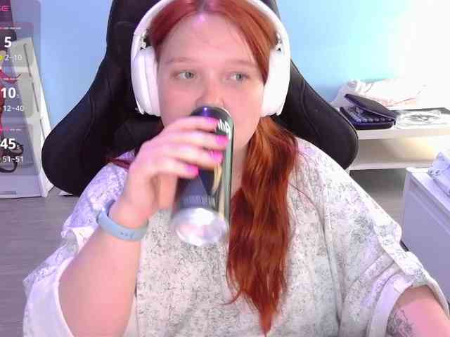AlinaAdams webcam