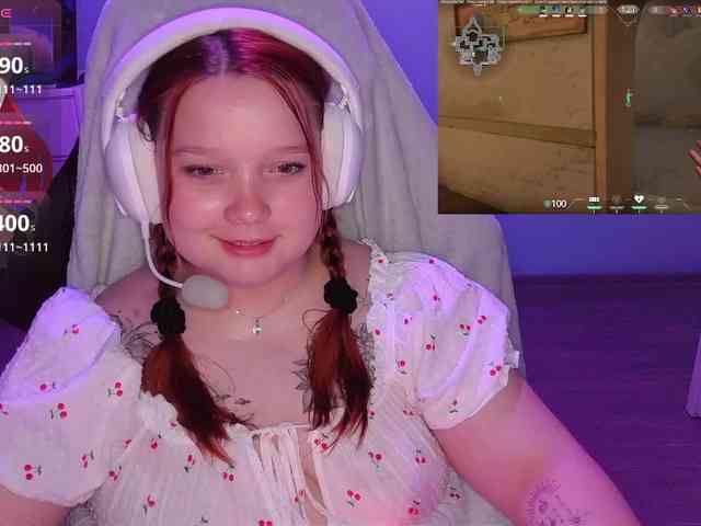 AlinaAdams webcam