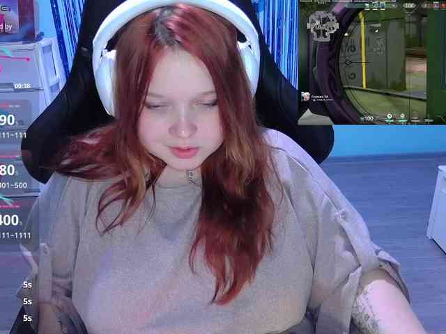 AlinaAdams webcam
