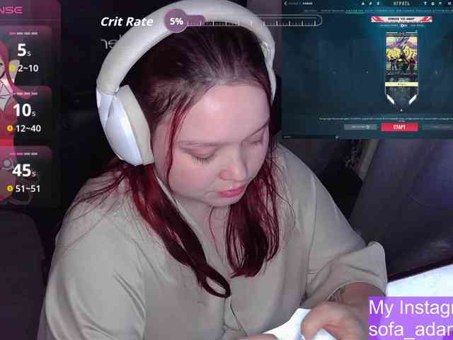 AlinaAdams AlinaAdams