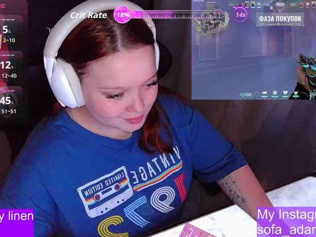 AlinaAdams webcam