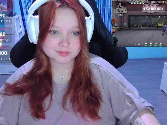 AlinaAdams webcam