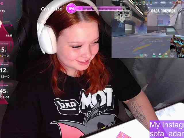 AlinaAdams webcam
