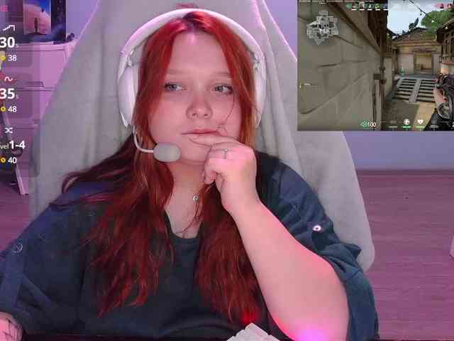 AlinaAdams webcam