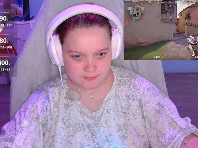 free online video chat AlinaAdams