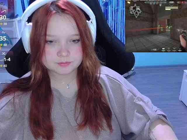 AlinaAdams webcam
