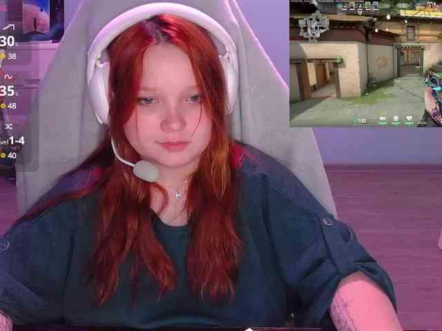 AlinaAdams webcam