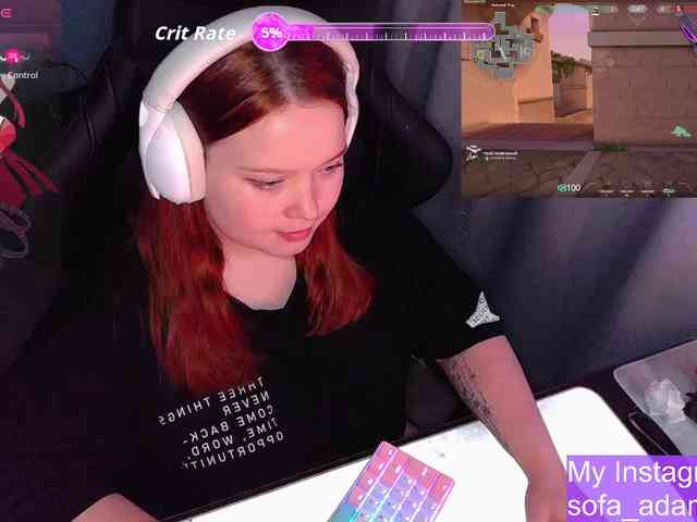 AlinaAdams's webcam live show