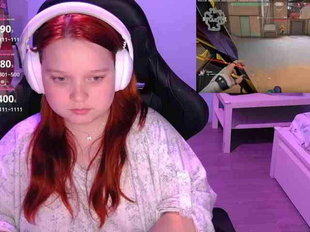 AlinaAdams webcam
