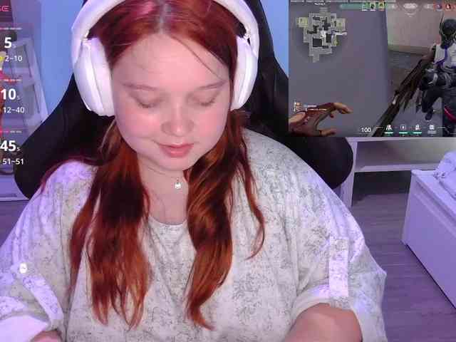 AlinaAdams webcam