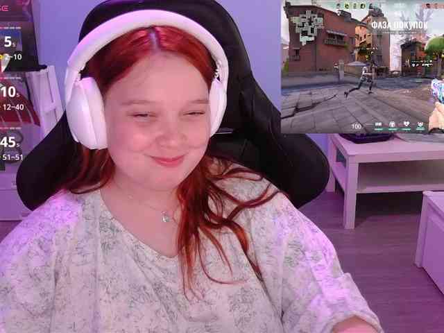 AlinaAdams webcam