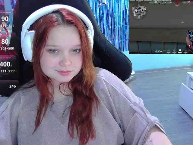 AlinaAdams webcam