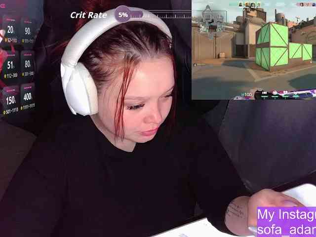AlinaAdams webcam