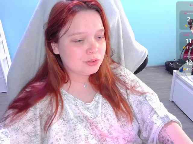 AlinaAdams webcam