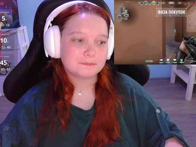 AlinaAdams webcam