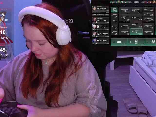 AlinaAdams webcam