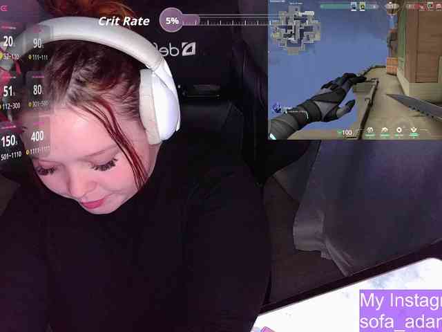 AlinaAdams webcam