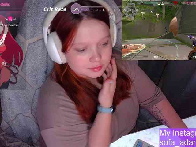 AlinaAdams AlinaAdams