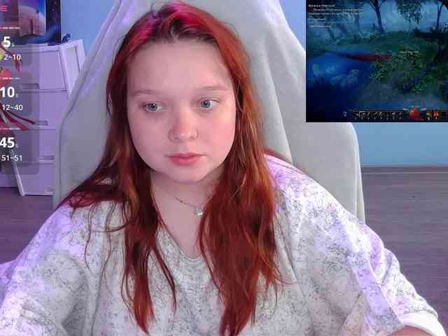 AlinaAdams webcam