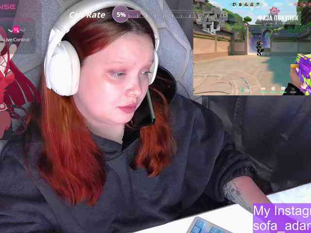 AlinaAdams AlinaAdams