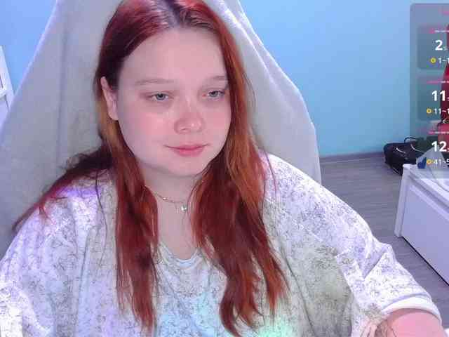 AlinaAdams webcam
