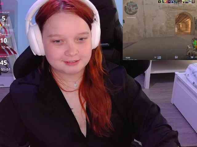 AlinaAdams webcam