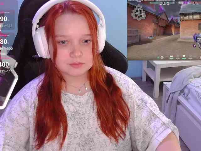 AlinaAdams webcam