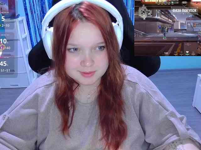 AlinaAdams webcam