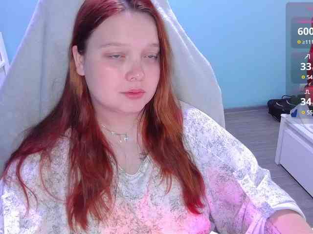 AlinaAdams webcam